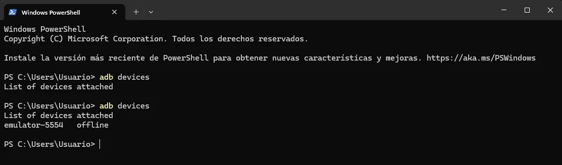 Terminal PowerShell mostrando adb devices con emulator-5554 offline después de dos intentos